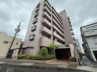 3LDK apartment in Aki District