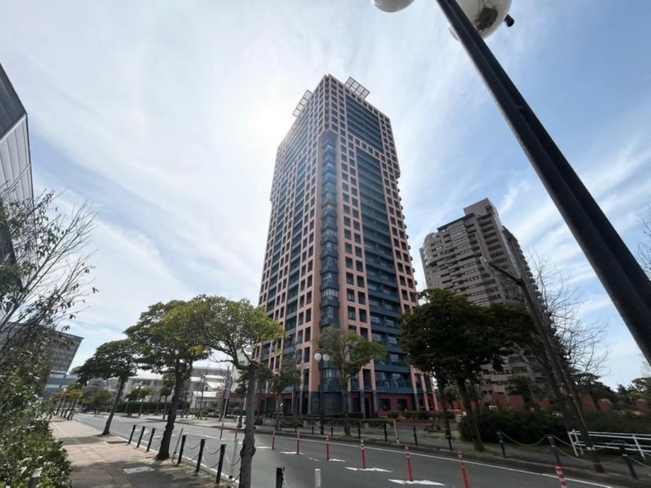 1LDK apartment in Sawara Ward, Fukuoka - Photo 1