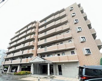 3LDK apartment in Jonan Ward