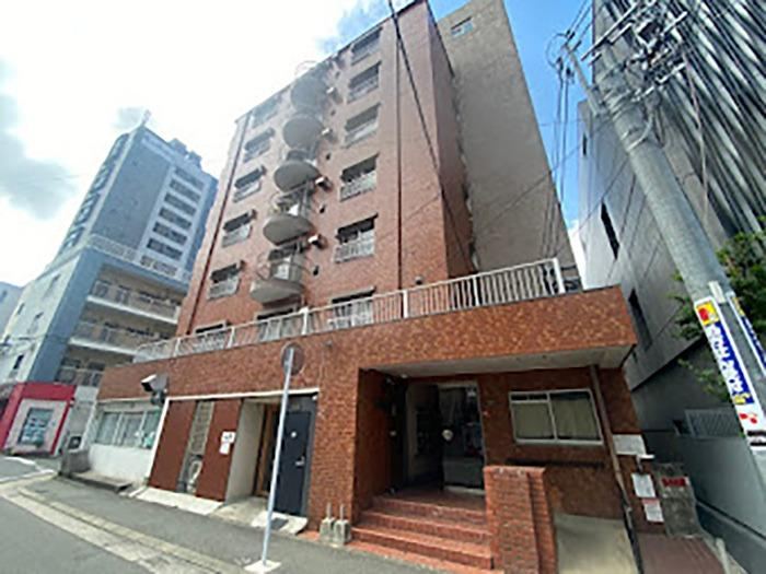 2LDK apartment in Hakata Ward, Fukuoka - Photo 1
