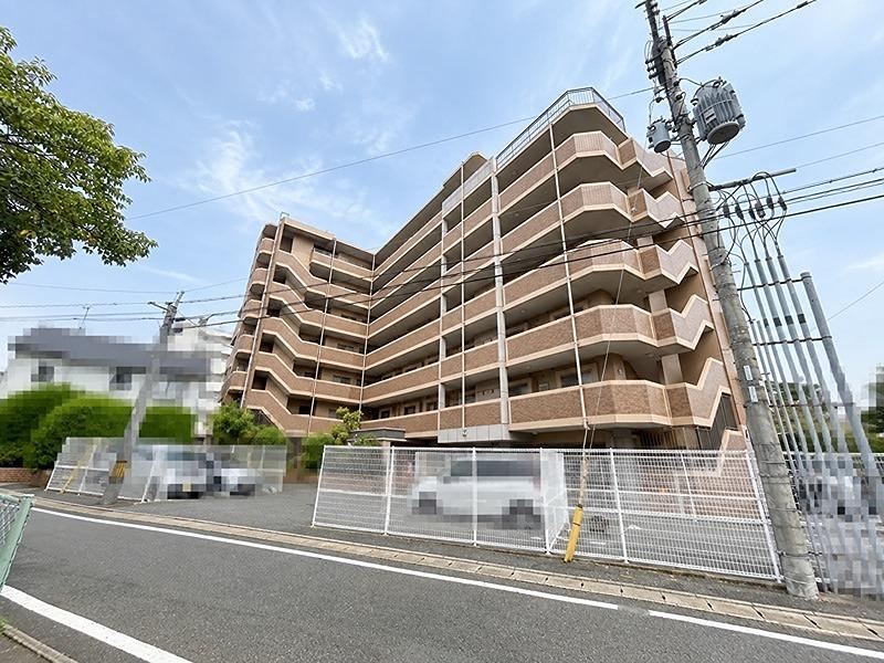 3LDK apartment in Minami Ward, Fukuoka - Photo 1
