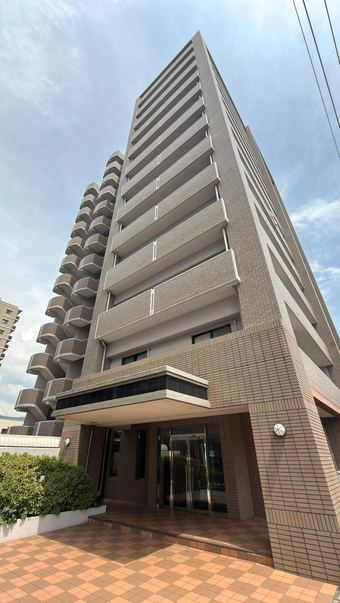 3LDK apartment in Onojo