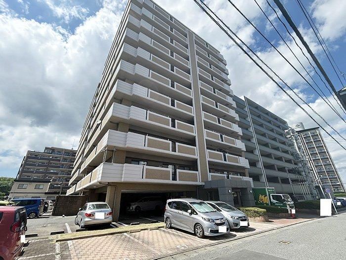 3LDK apartment in Hakata Ward, Fukuoka - Photo 1