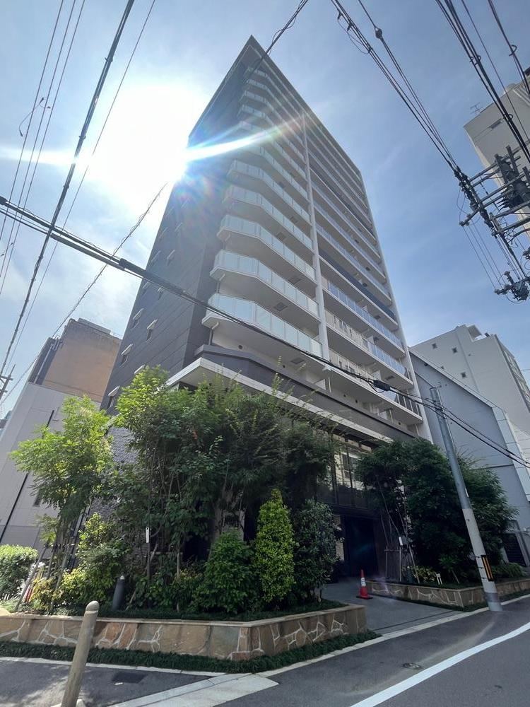 1LDK apartment in Chuo Ward, Osaka - Photo 1