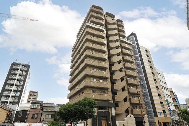 3LDK apartment in Chuo Ward, Osaka - Photo 1