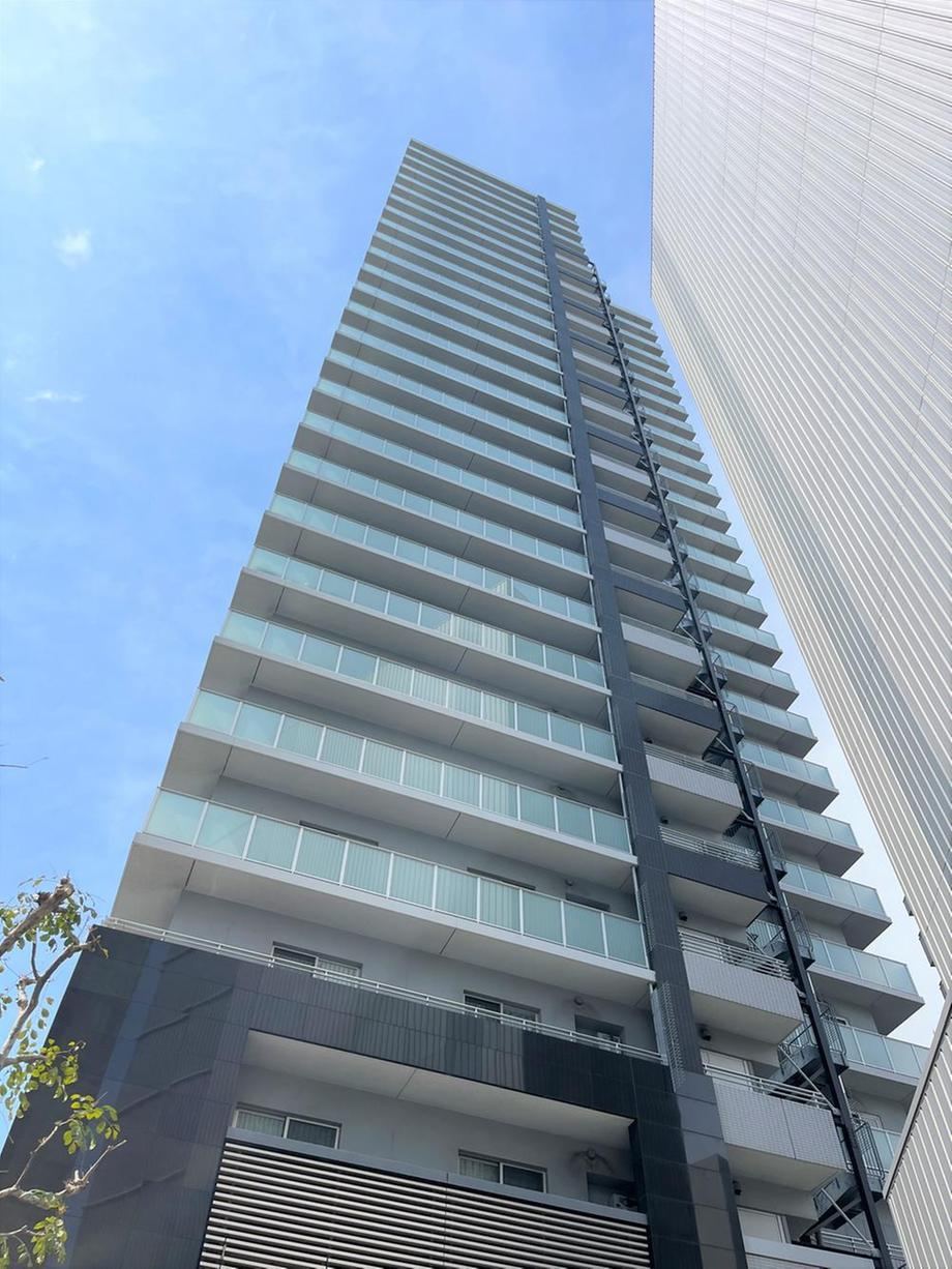 2LDK apartment in Chuo Ward, Osaka - Photo 1