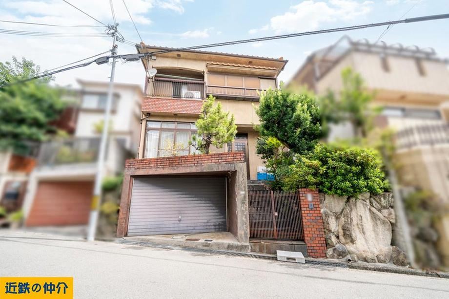 6DK house in Toyonaka, Osaka - Photo 1