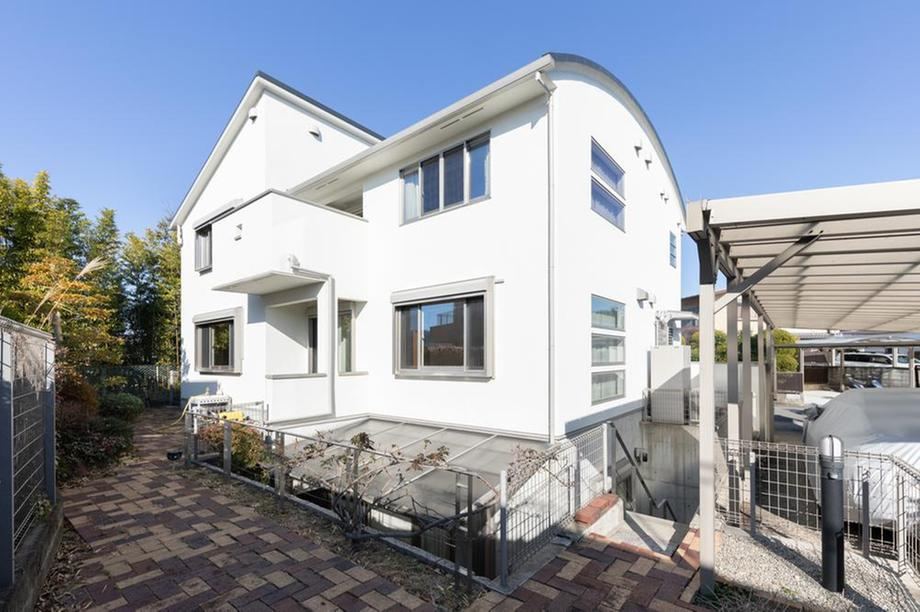 4LDK+S house in Ikoma, Nara - Photo 1