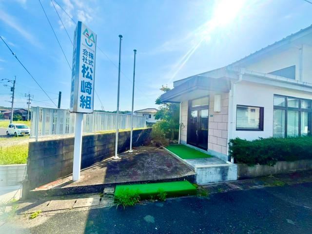 5LDK house in Fukutsu, Fukuoka - Photo 1