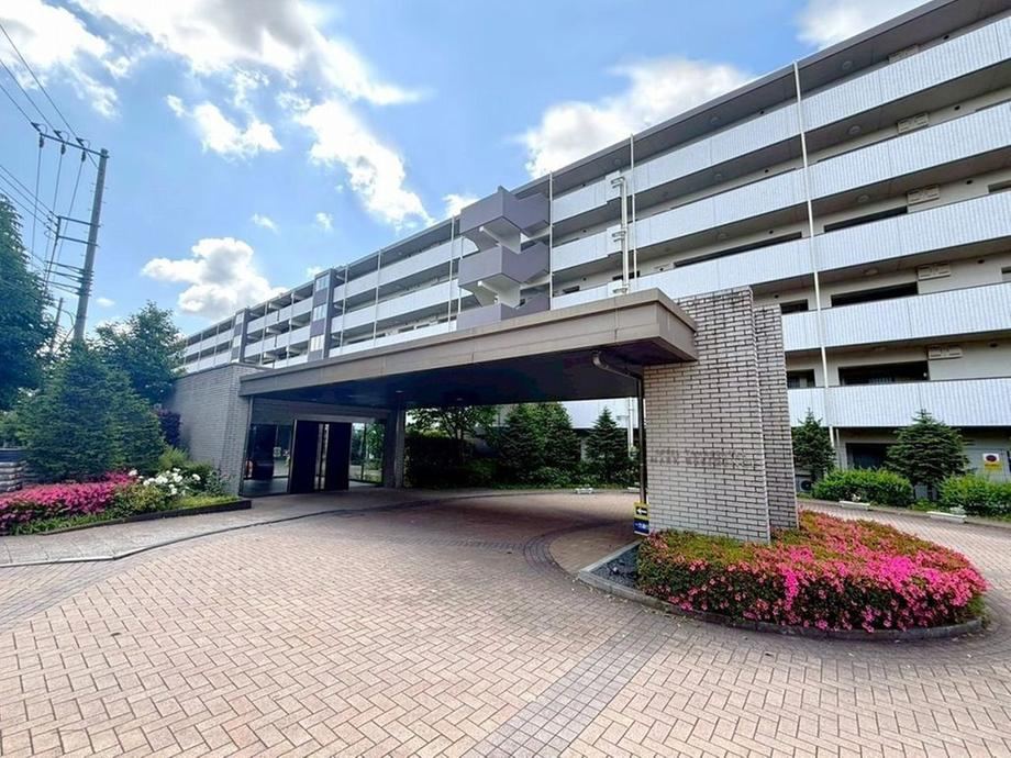 3LDK apartment in Hachioji, Tokyo - Photo 1