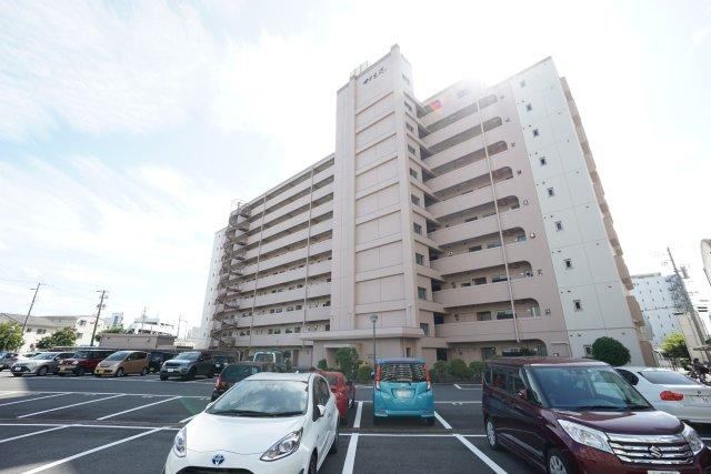 3LDK apartment in Kariya, Aichi - Photo 1