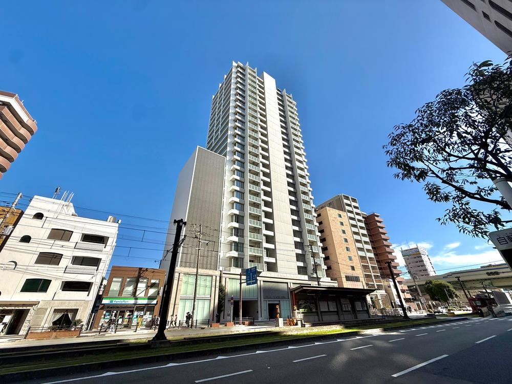 4LDK apartment in Abeno Ward, Osaka - Photo 1