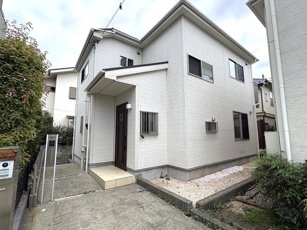 3LDK house in Setagaya Ward, Tokyo - Photo 1