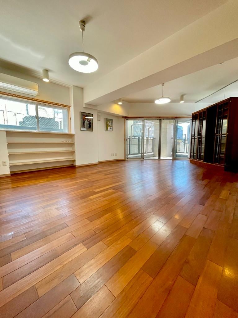 2LDK apartment in Nakagyo Ward, Kyoto - Photo 1