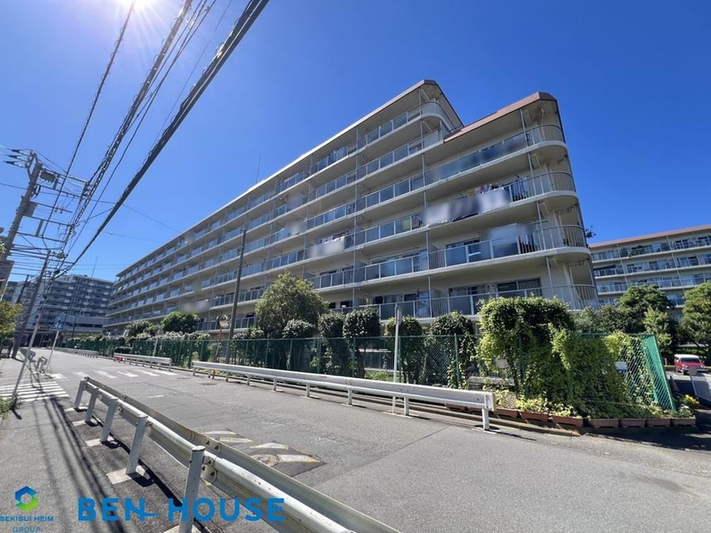 3LDK apartment in Tsurumi Ward, Yokohama, Kanagawa - Photo 1