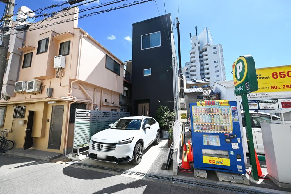 3DK house in Yodogawa Ward, Osaka - Photo 1