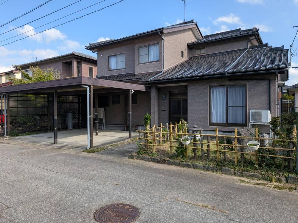6LDK+S house in Namerikawa, Toyama - Photo 1