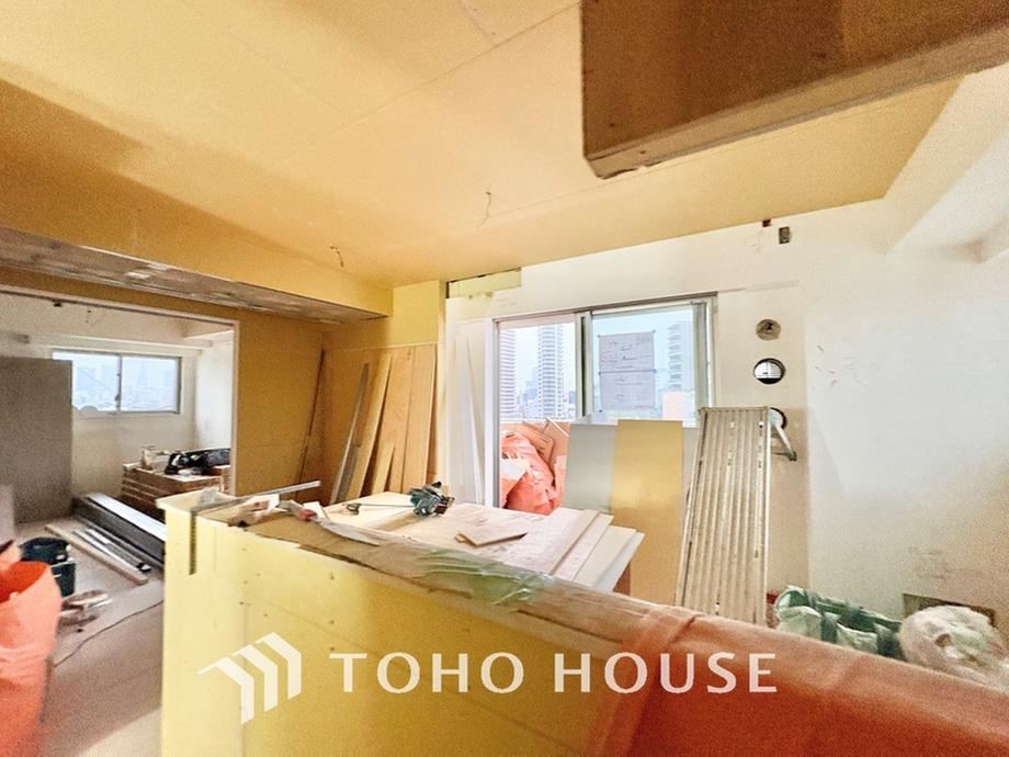 2LDK apartment in Nakano Ward, Tokyo - Photo 1
