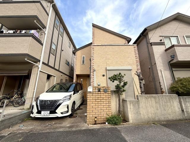 4LDK house in Warabi, Saitama - Photo 1