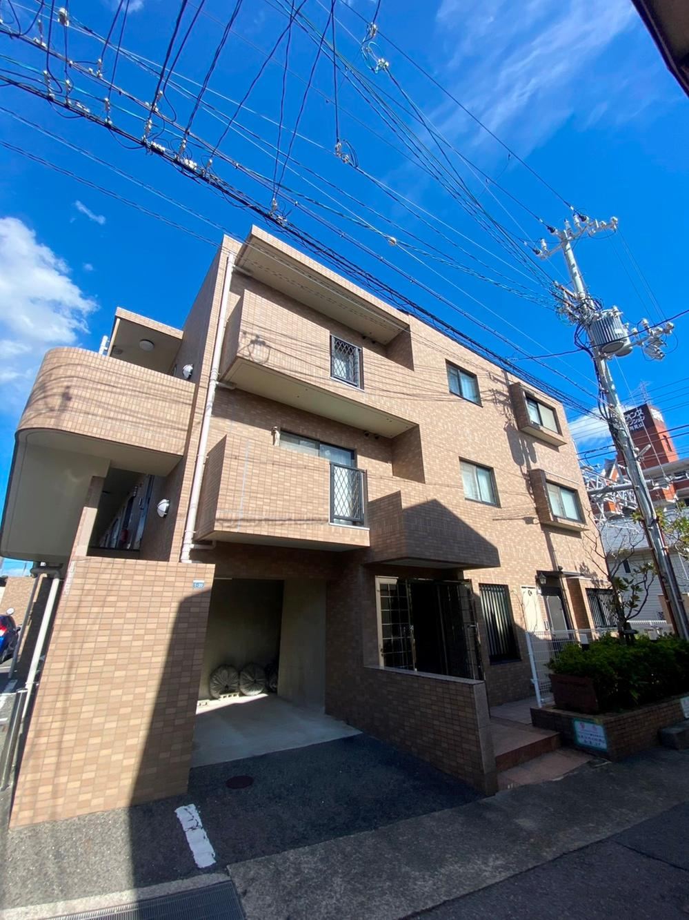 3LDK apartment in Suma Ward, Kobe, Hyogo - Photo 1