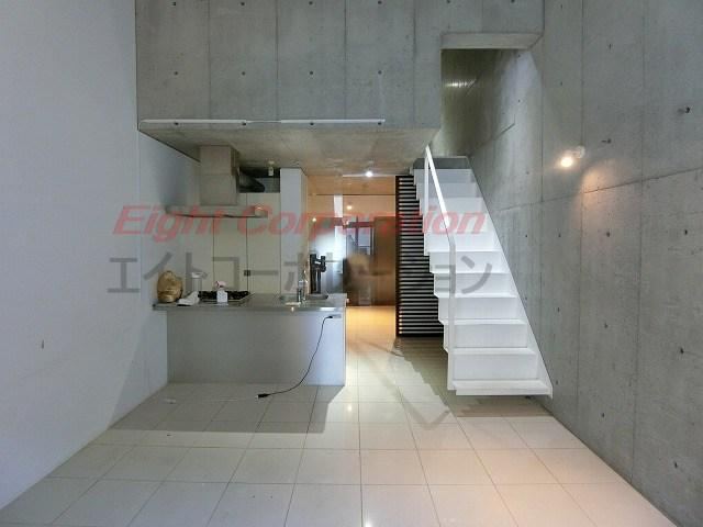 1LDK apartment in Nishi Ward, Osaka - Photo 1
