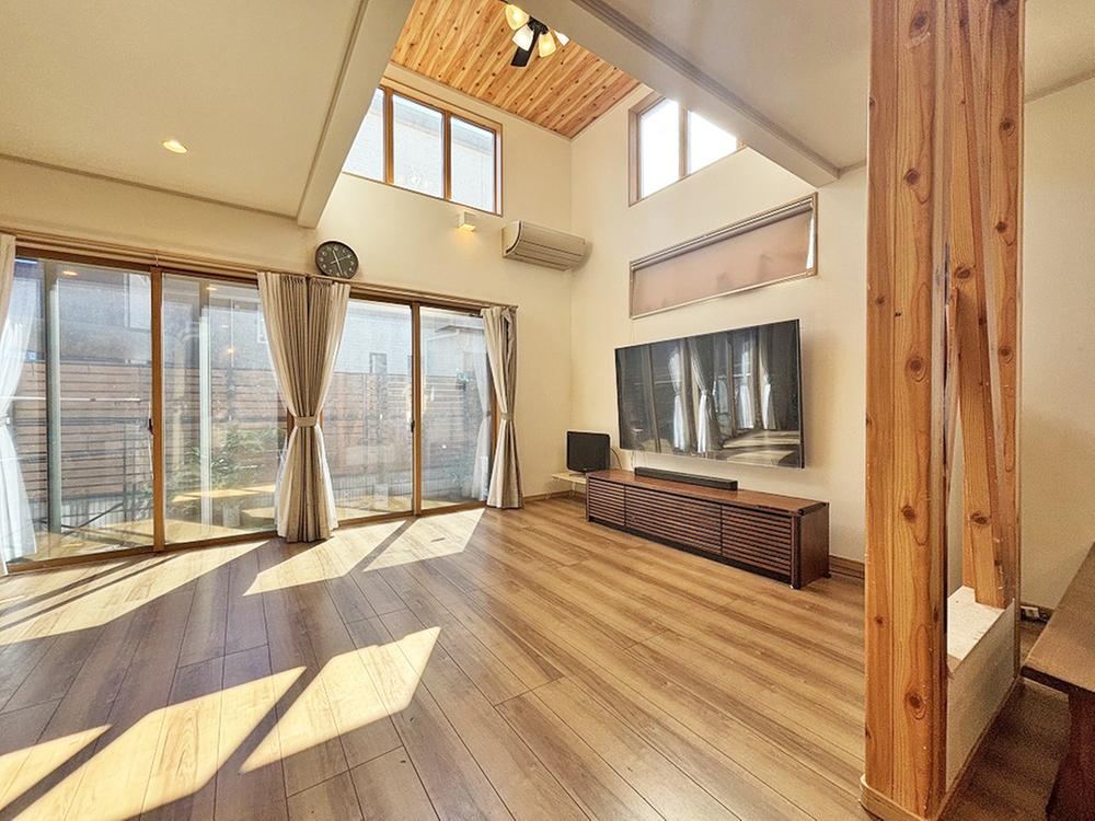 4LDK+S house in Yashio, Saitama - Photo 1