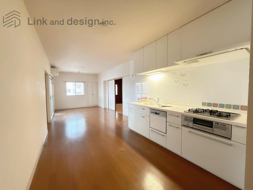 4LDK apartment in Jonan Ward, Fukuoka - Photo 1