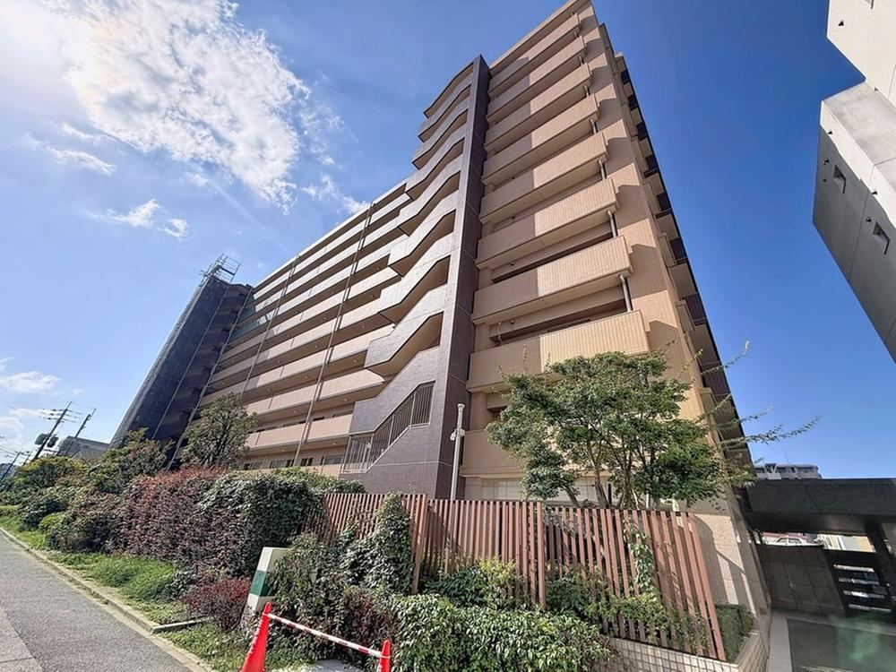 3LDK apartment in Hakata Ward, Fukuoka - Photo 1