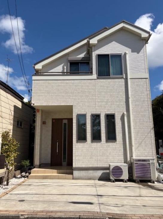 4LDK house in Suginami Ward, Tokyo - Photo 1