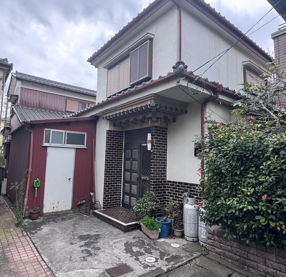 80 m² land in Urayasu, Chiba - Photo 1