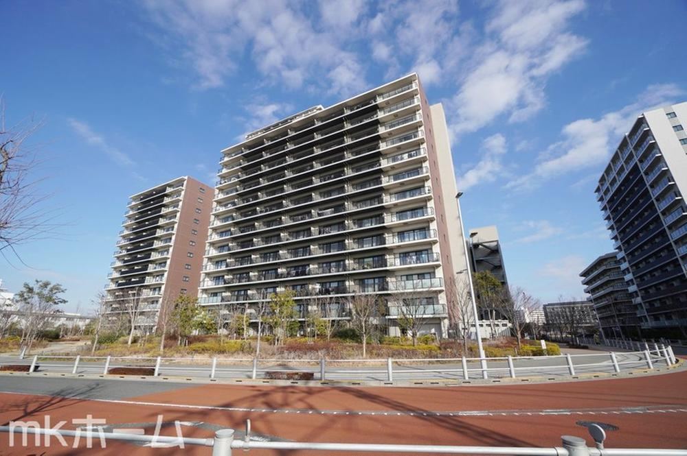 3LDK apartment in Katsushika Ward, Tokyo - Photo 1