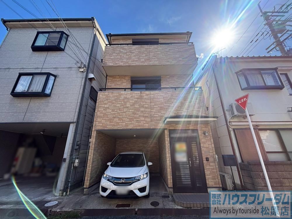 3LDK house in Matsubara, Osaka - Photo 1