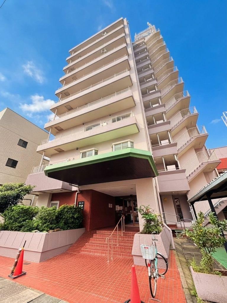 3LDK apartment in Soka, Saitama - Photo 1