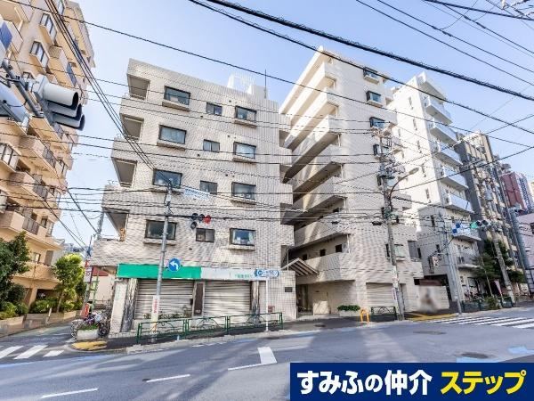 2LDK apartment in Nakano Ward, Tokyo - Photo 1