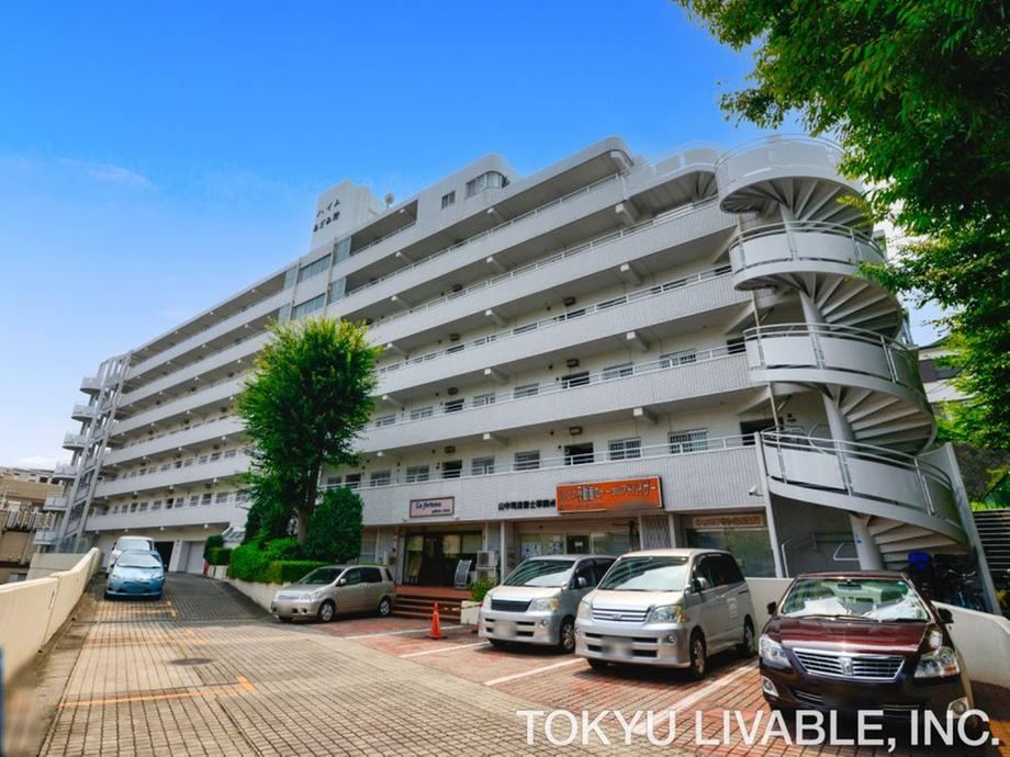 3LDK apartment in Aoba Ward, Yokohama, Kanagawa - Photo 1