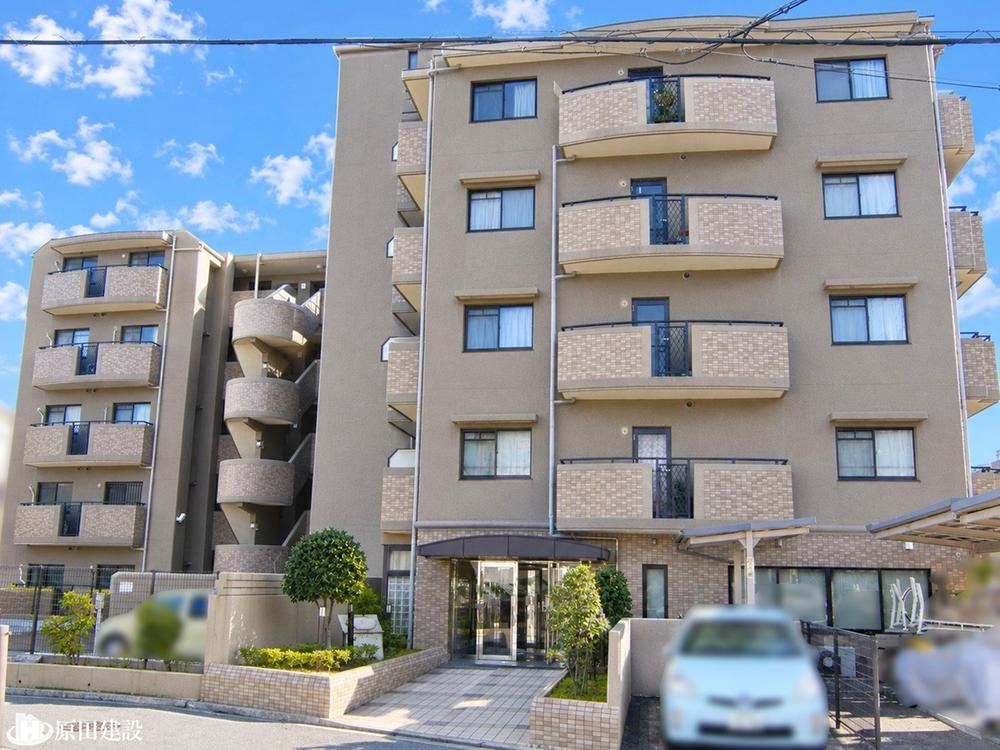 3LDK apartment in Ikoma, Nara - Photo 1