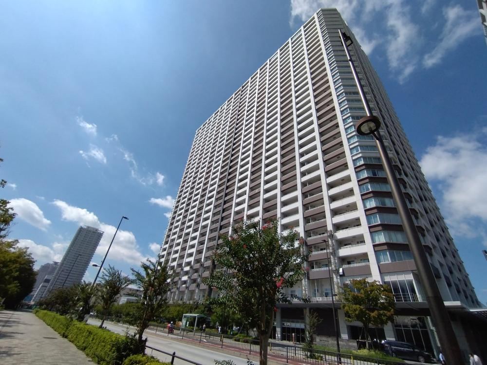 2LDK apartment in Koto Ward, Tokyo - Photo 1