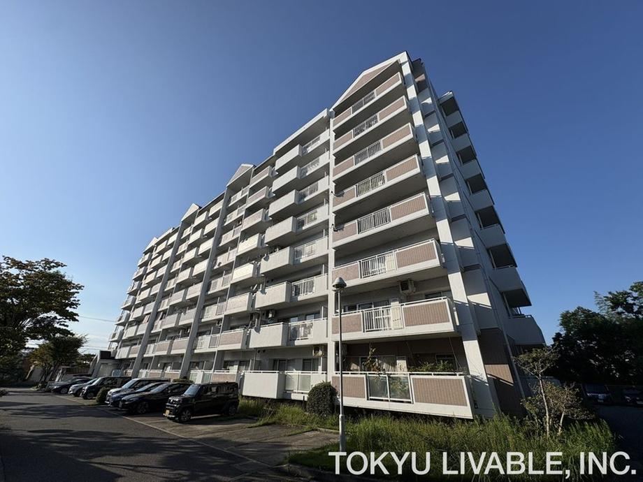 3LDK apartment in Kita Ward, Kobe, Hyogo - Photo 1