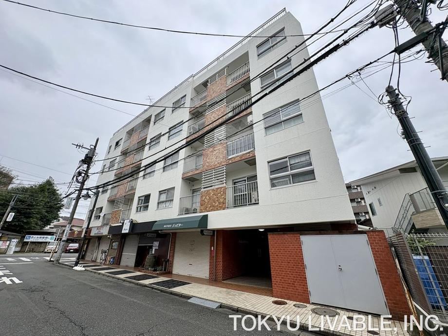 2DK apartment in Kiyose, Tokyo - Photo 1