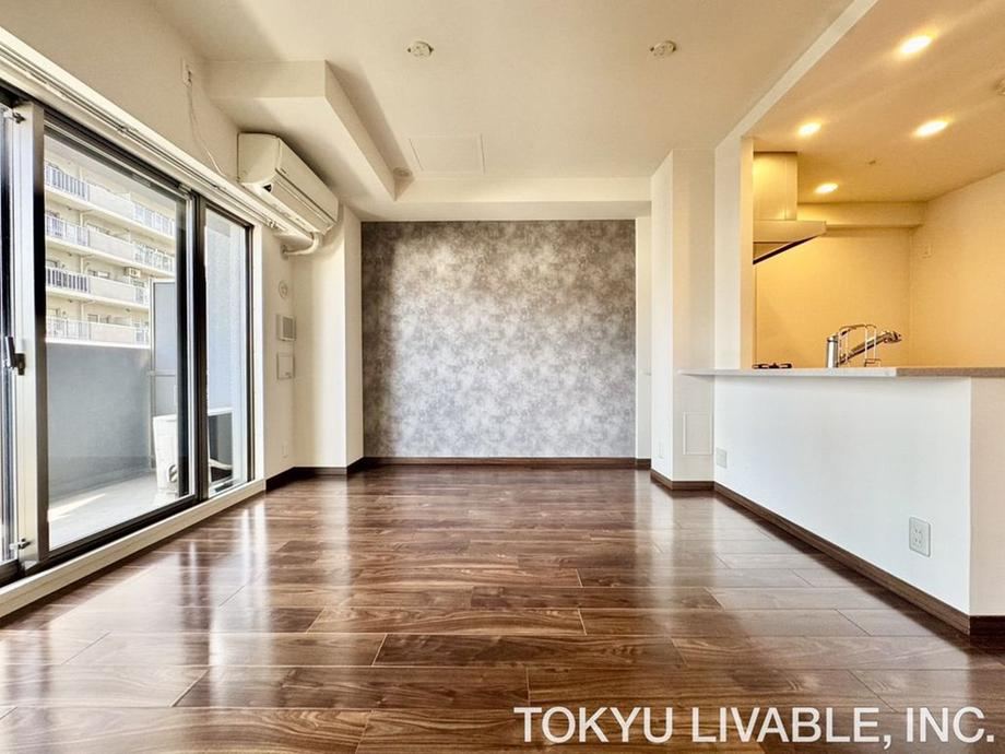 2LDK+S apartment in Naka Ward, Nagoya, Aichi - Photo 1