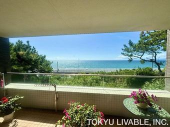 3LDK apartment in Naka District