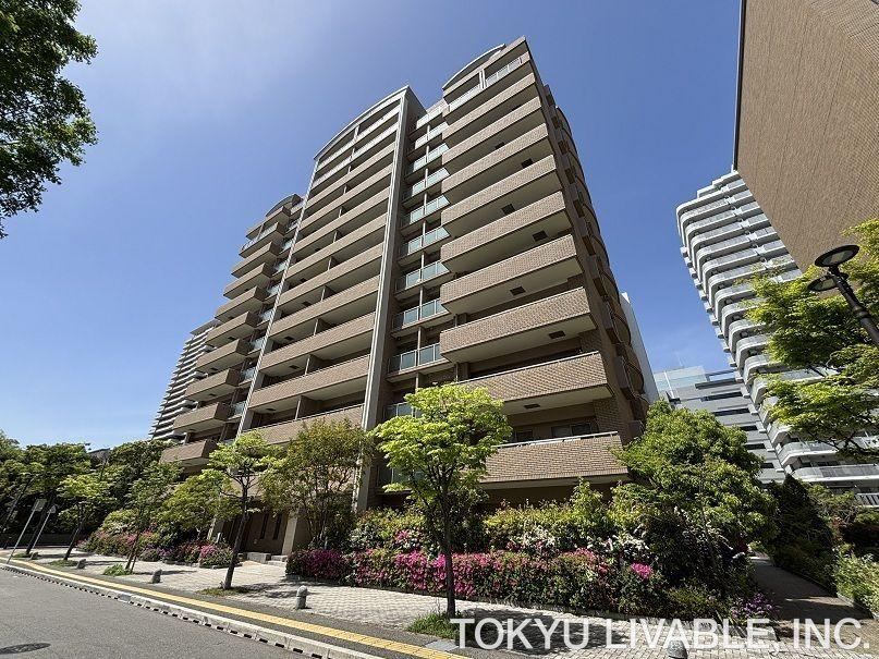 3LDK+S apartment in Sawara Ward, Fukuoka - Photo 1