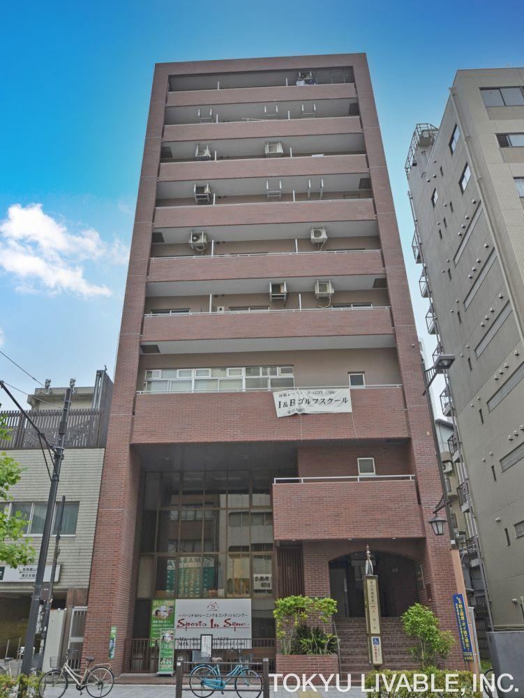 studio apartment in Chuo Ward, Tokyo - Photo 1