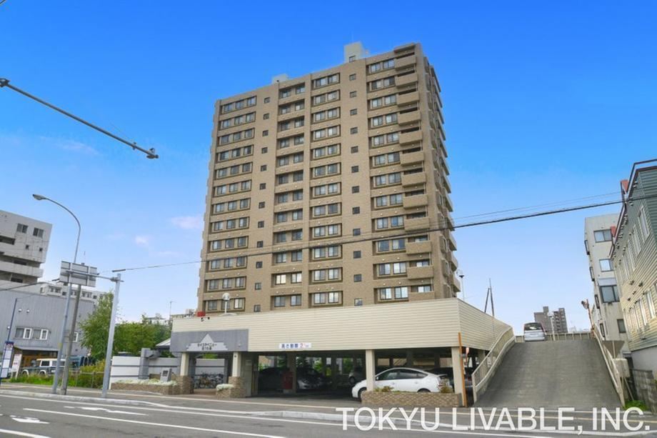 3LDK apartment in Higashi Ward, Sapporo, Hokkaido - Photo 1