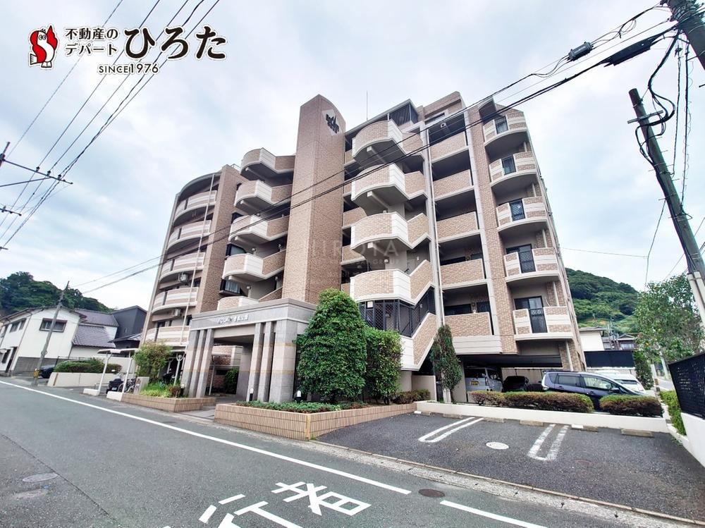 3LDK apartment in Moji Ward, Kitakyushu, Fukuoka - Photo 1