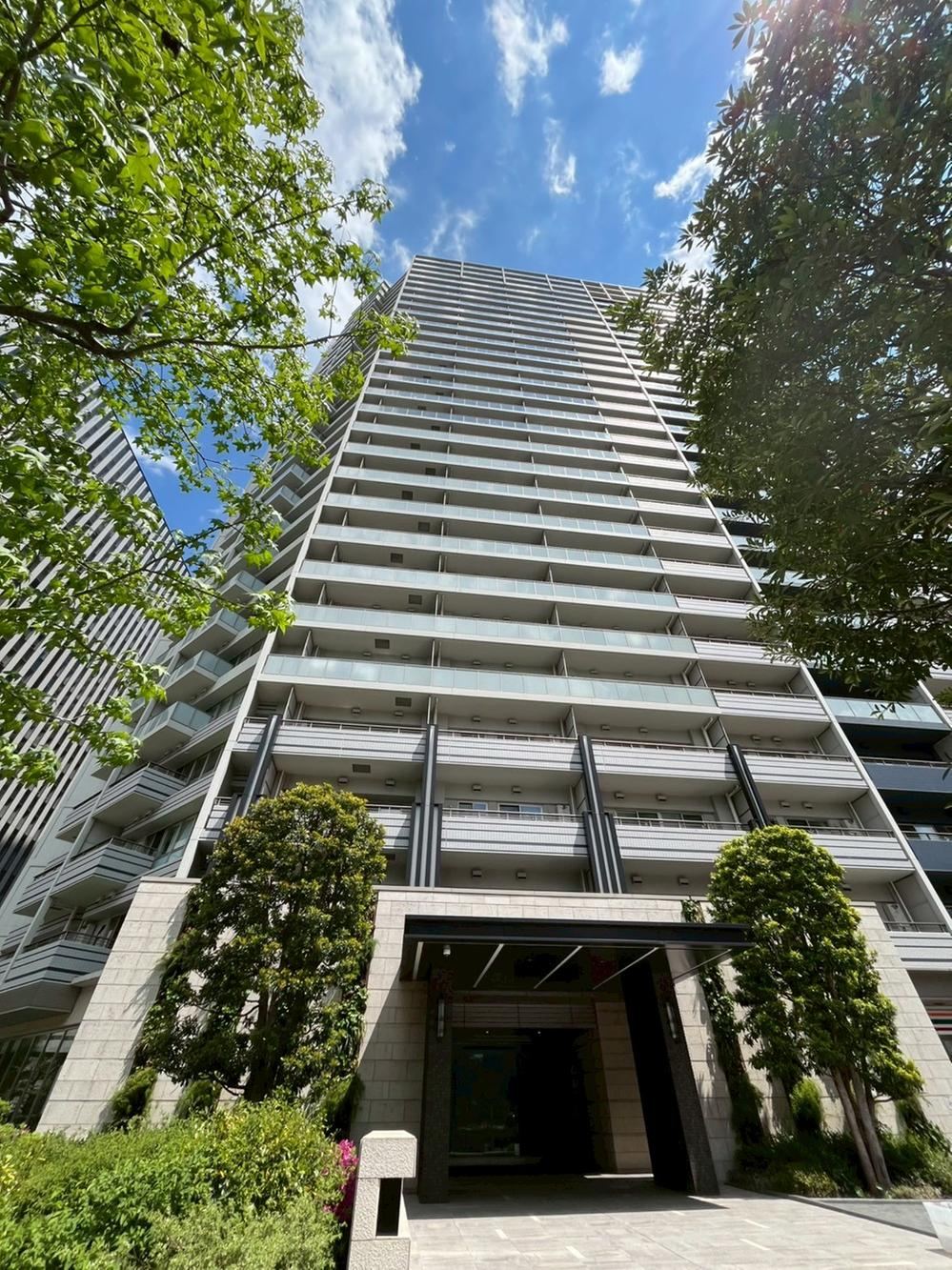1LDK apartment in Shinagawa Ward, Tokyo - Photo 1