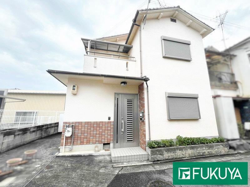 4LDK house in Higashi Ward, Sakai, Osaka - Photo 1