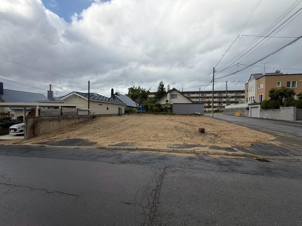 292 m² land in Atsubetsu Ward, Sapporo, Hokkaido - Photo 1