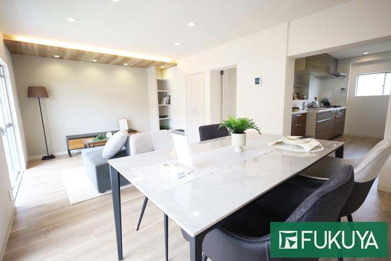 2LDK apartment in Oyamazaki, Otokuni District, Kyoto - Photo 1