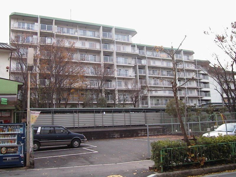 2LDK+S apartment in Ibaraki, Osaka - Photo 1